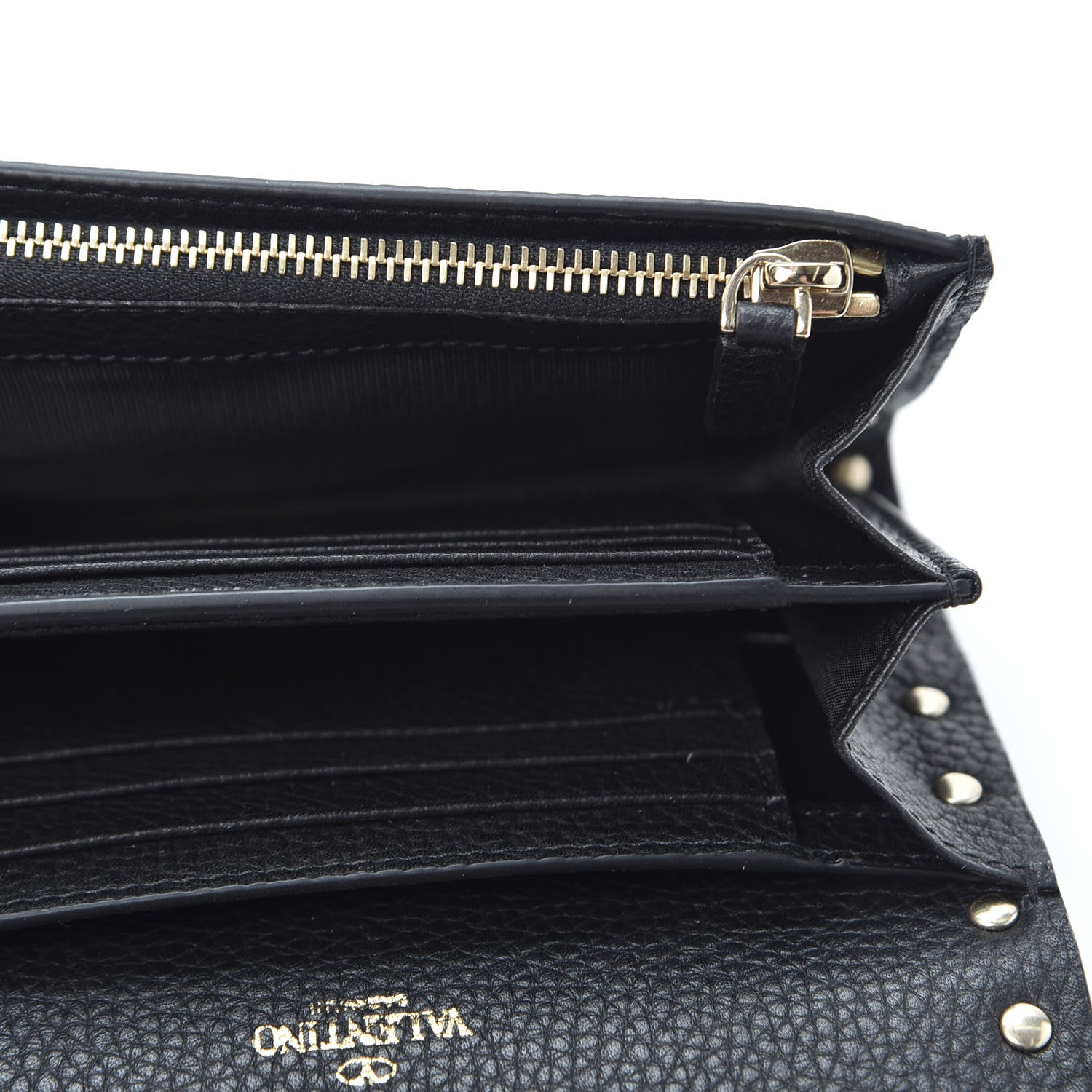 Valentino Garavani Pebbled Calfskin Rockstud Flap Wallet Black 4 of 10