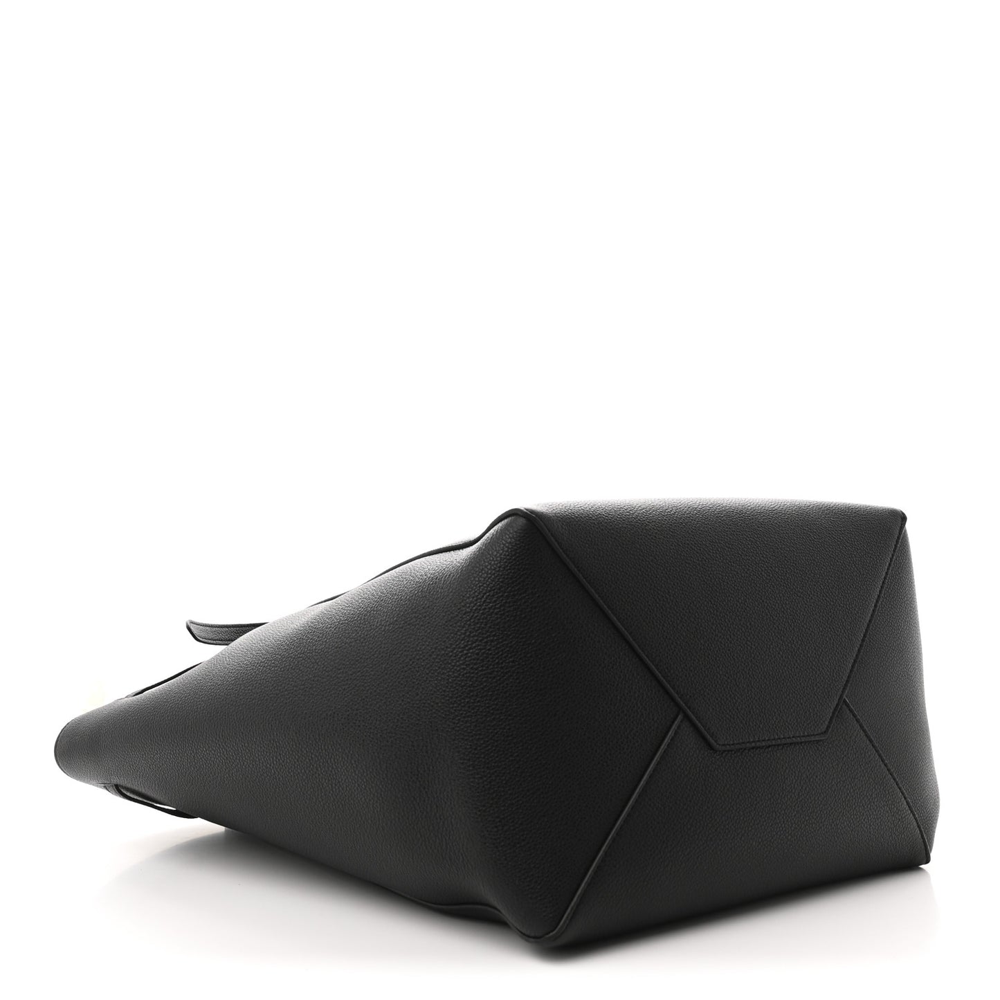 Soft Grained Calfskin Medium Belt Cabas Phantom Black