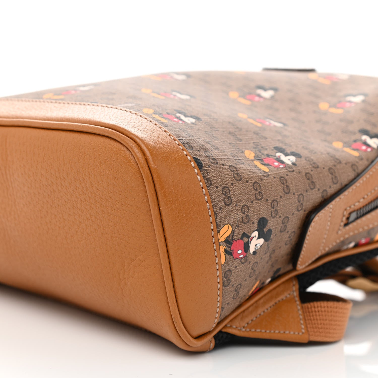 Gucci X DISNEY Mini Vintage GG Supreme Monogram Mickey Mouse Small Dome Backpack Beige Vintage Sun Oil 8 of 8