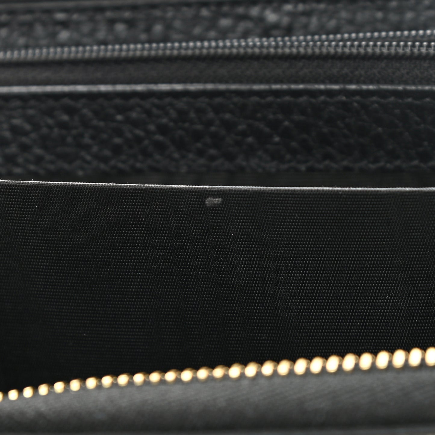 Dollar Calfskin GG Supreme Monogram GG Marmont Zip Around Wallet Black Beige Ebony