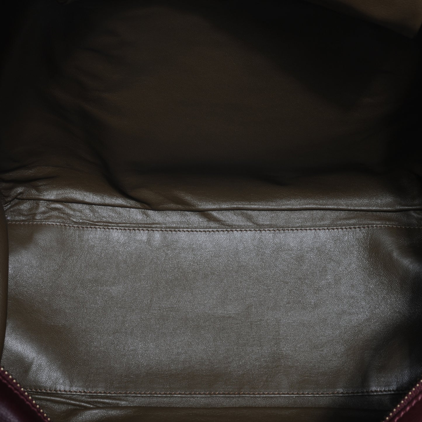 Smooth Calfskin Shoulder Luggage Burgundy