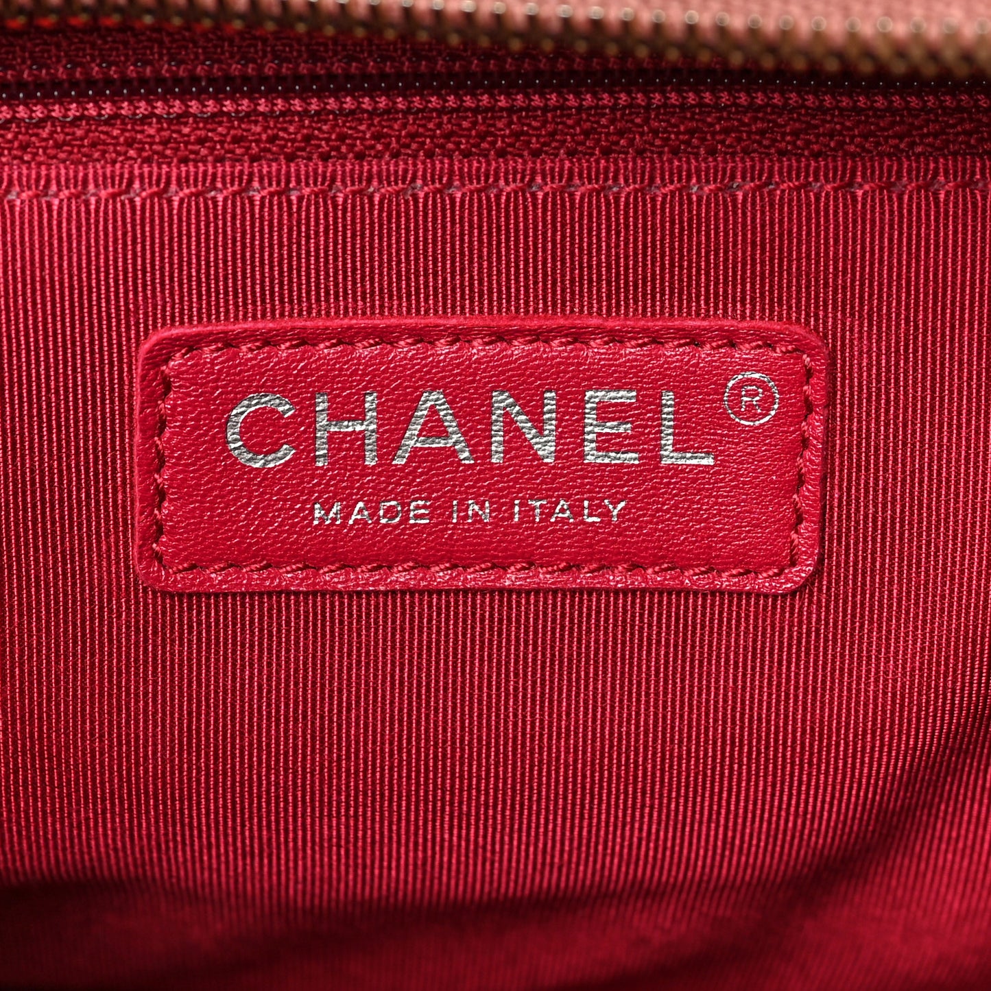 Aged Calfskin Quilted Medium Gabrielle Hobo Pink