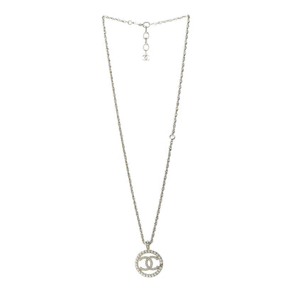 Chanel Pearl CC Round Pendant Necklace Gold 4 of 8