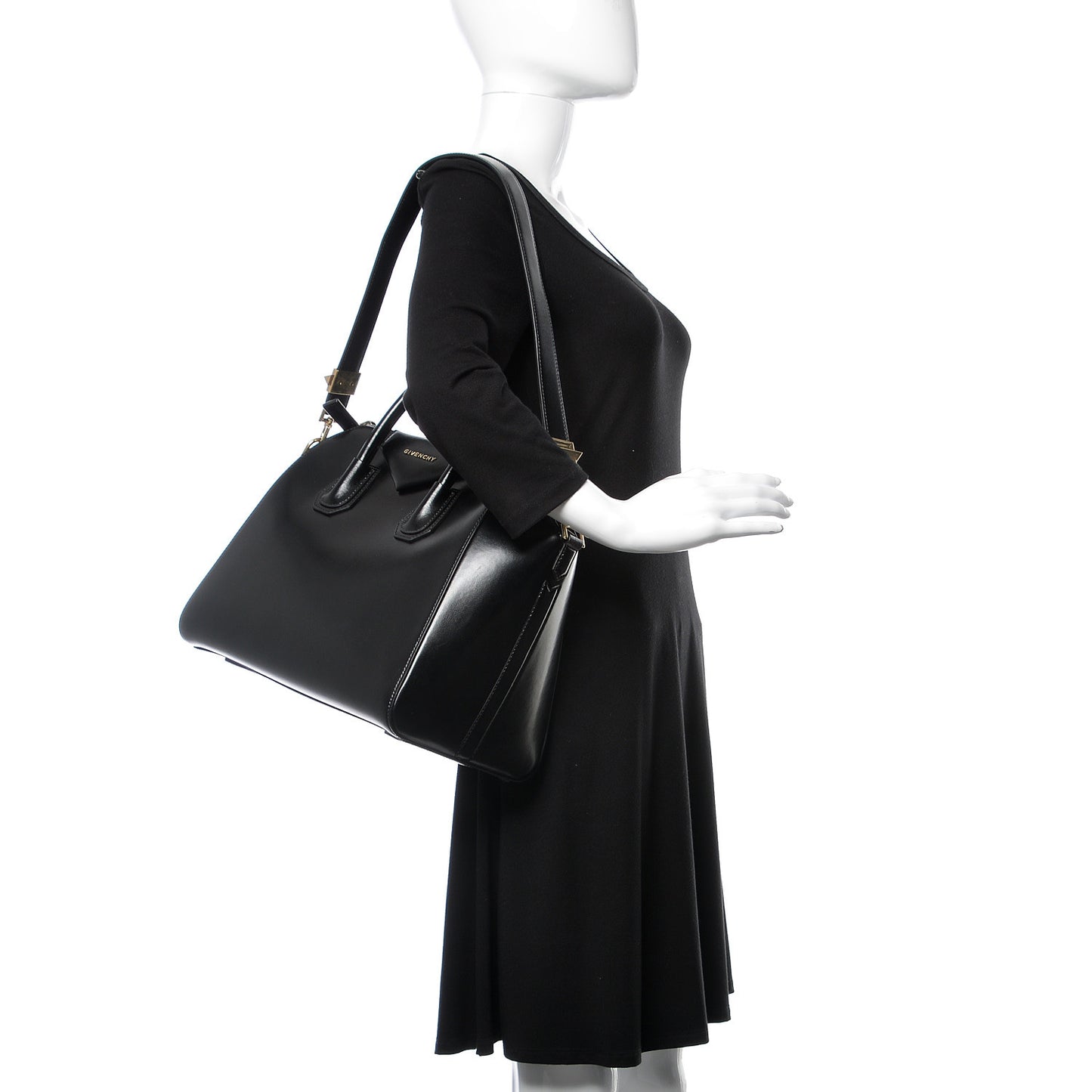 Shiny Lord Calfskin Medium Antigona Black
