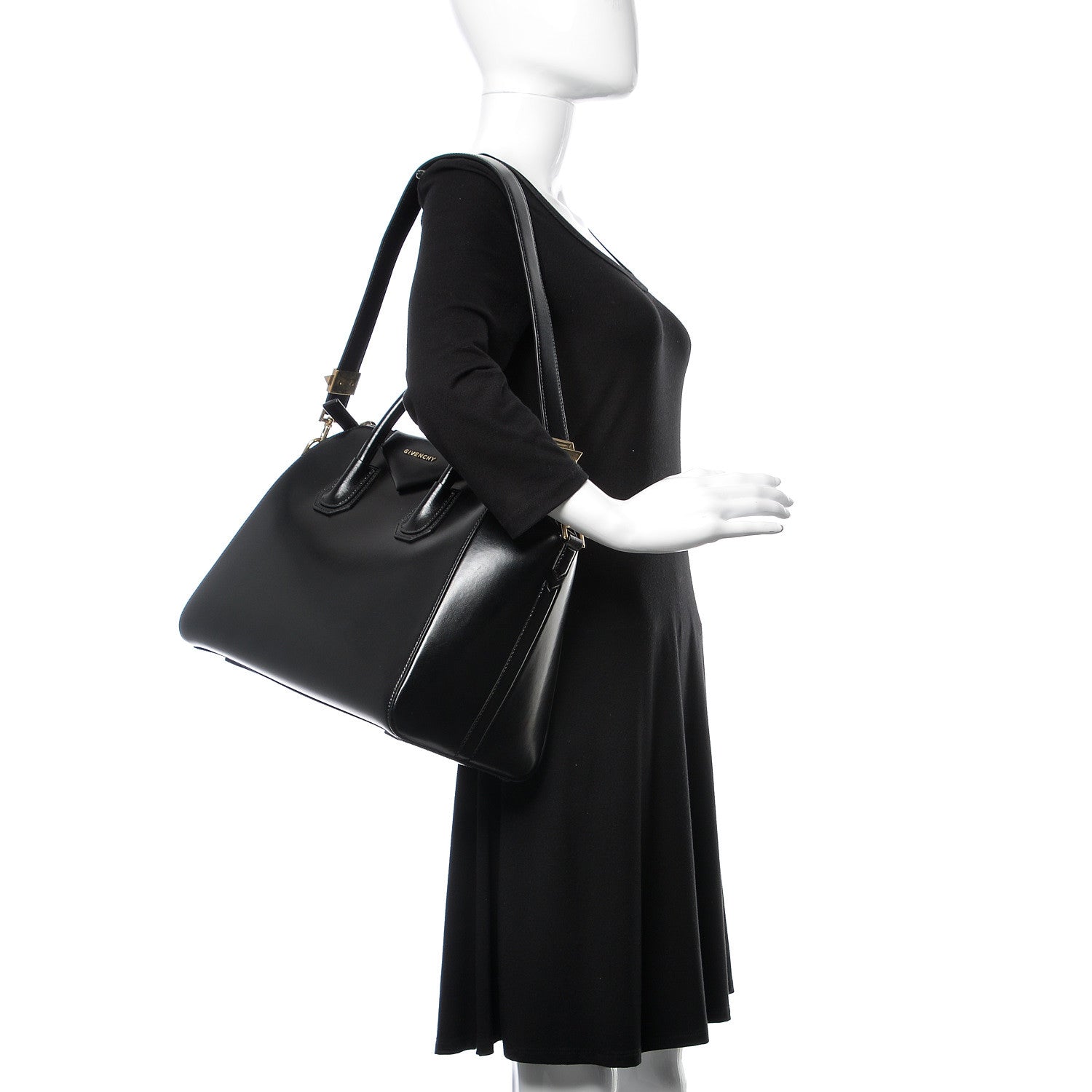 Givenchy Shiny Lord Calfskin Medium Antigona Black 2 of 10