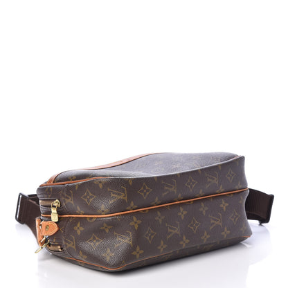 Louis Vuitton Monogram Crossbody Bag 4 of 9
