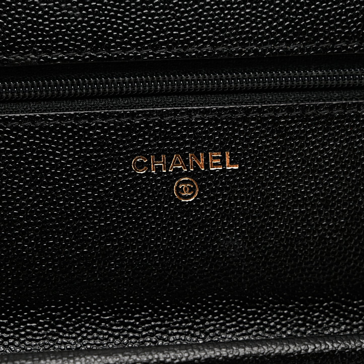 Caviar Quilted Golden Class Wallet On Chain WOC Black
