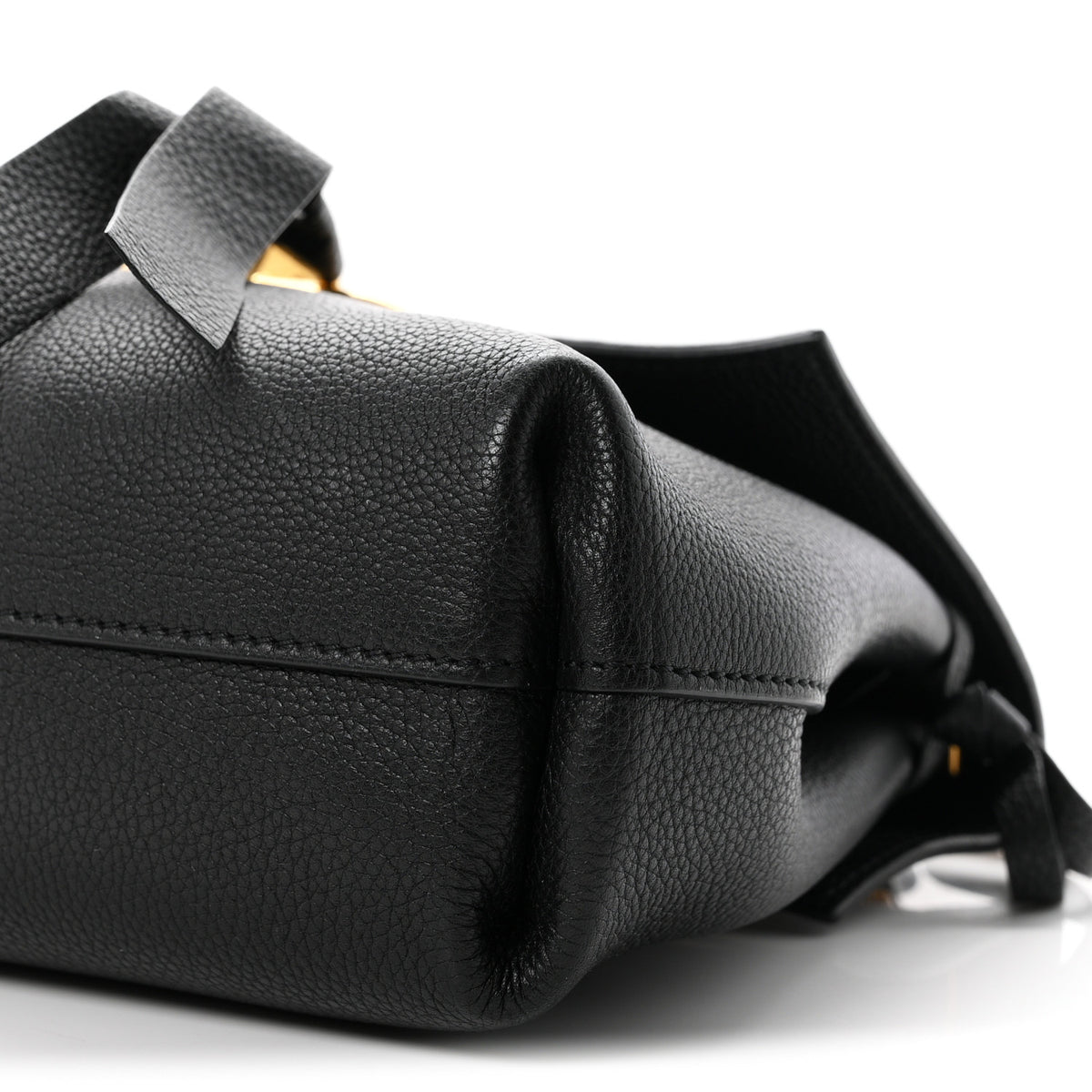 Pebbled Calfskin Small VRing Chain Shoulder Bag Black