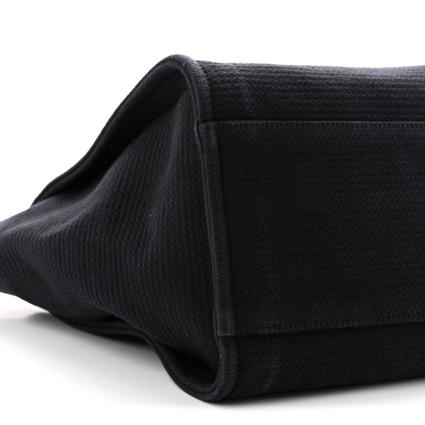 Mixed Fibers Medium Deauville Tote Black