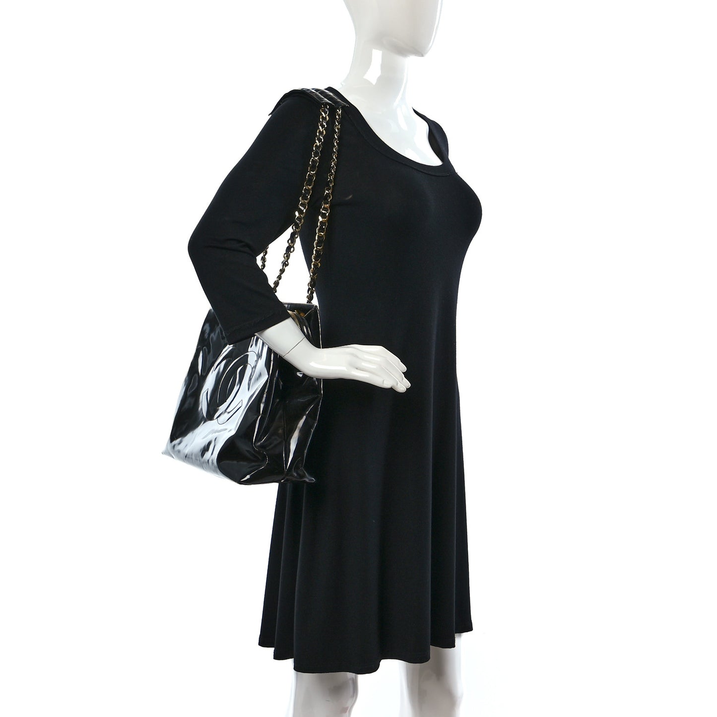 Patent CC Shoulder Bag Black