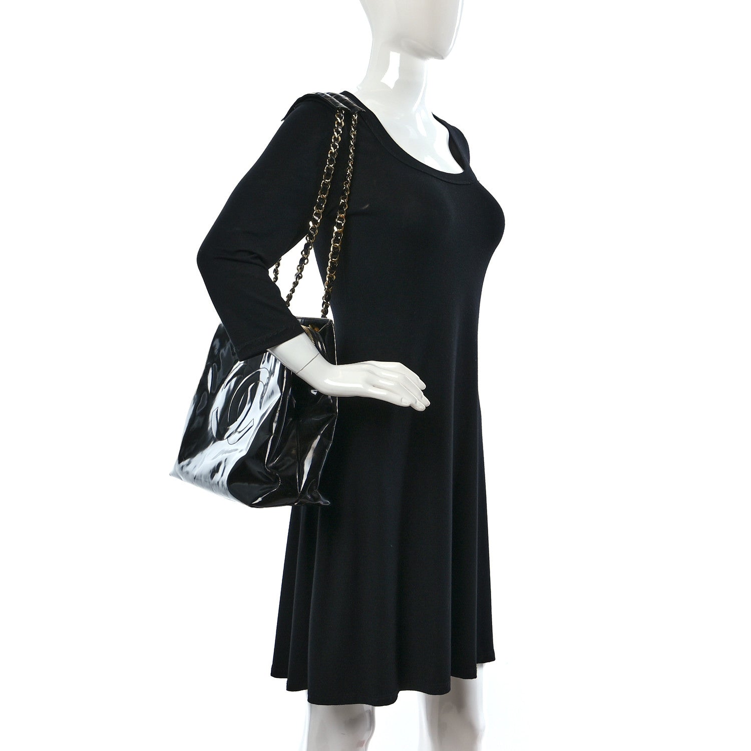 Chanel Patent CC Shoulder Bag Black 2 of 12