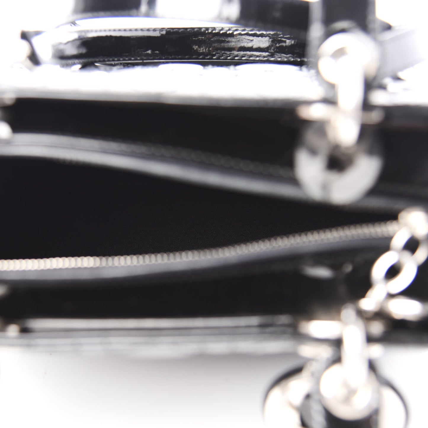 Patent Cannage Medium Lady Dior Black