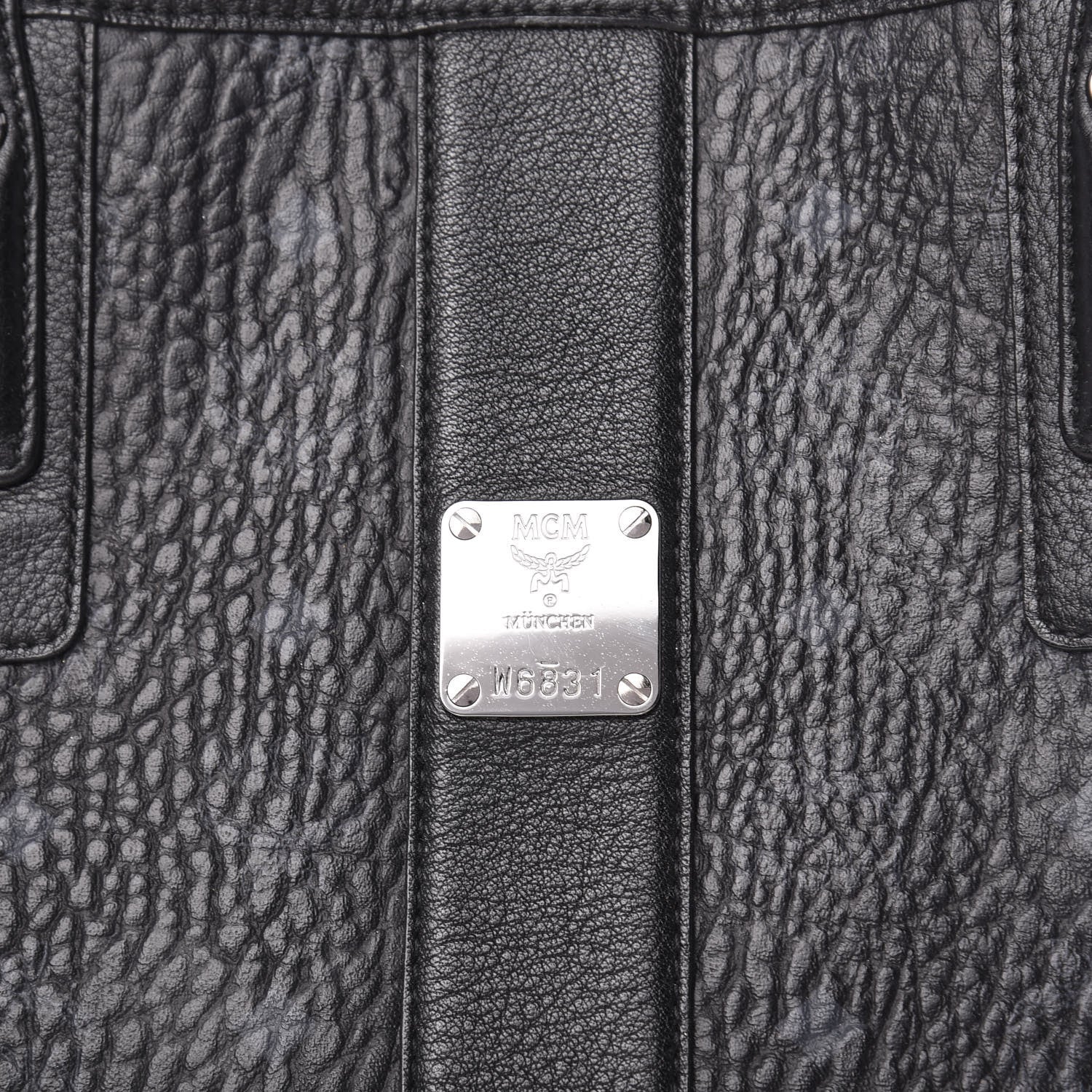 MCM Visetos Medium Liz Reversible Shopper Tote Black 11 of 21
