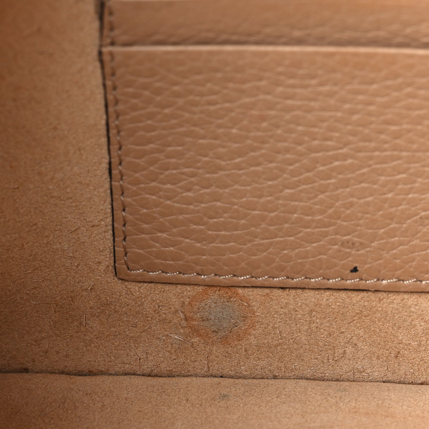 Pebbled Calfskin Large Rockstud Envelope Clutch Camel Rose