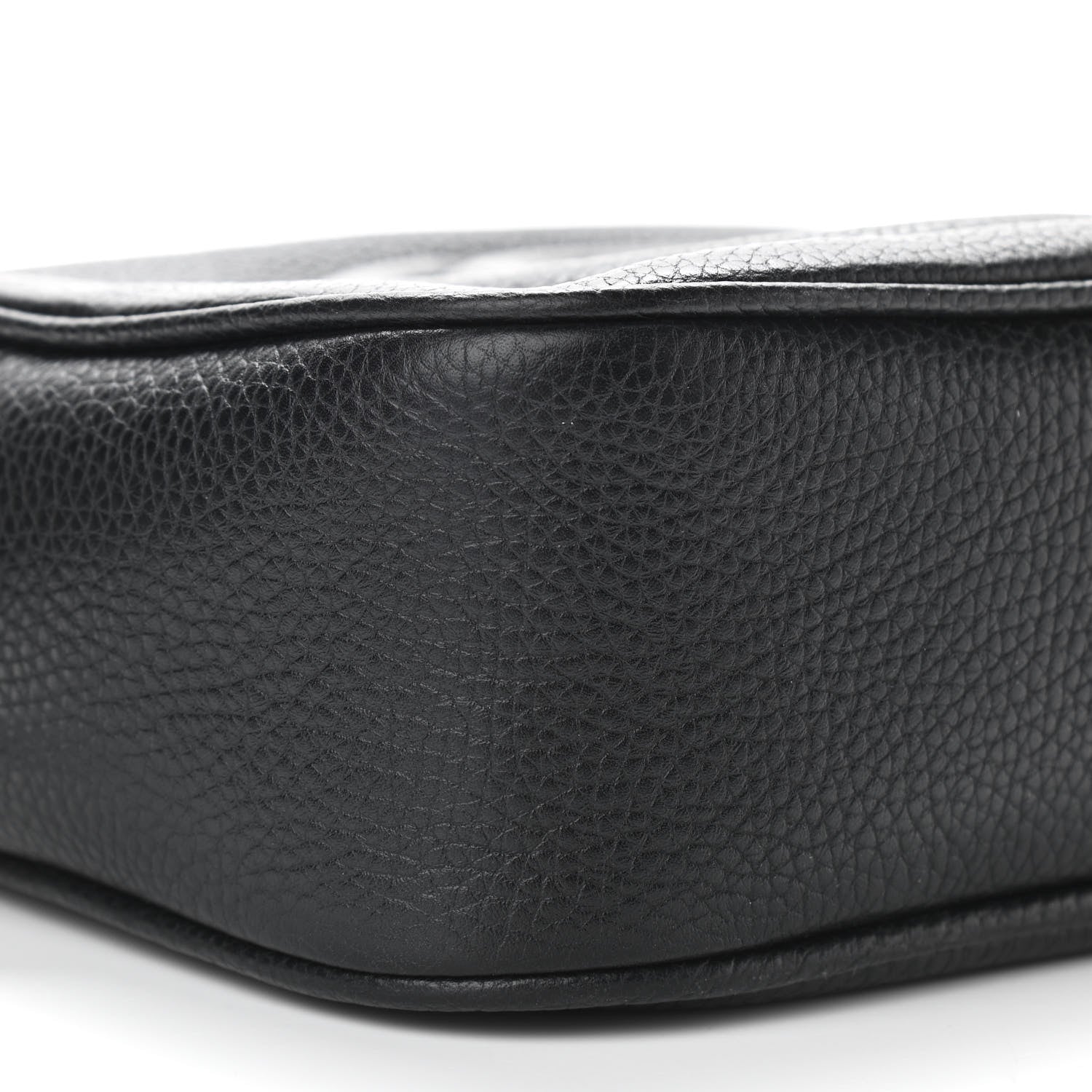 Gucci Pebbled Calfskin Small Soho Disco Bag Black 8 of 10