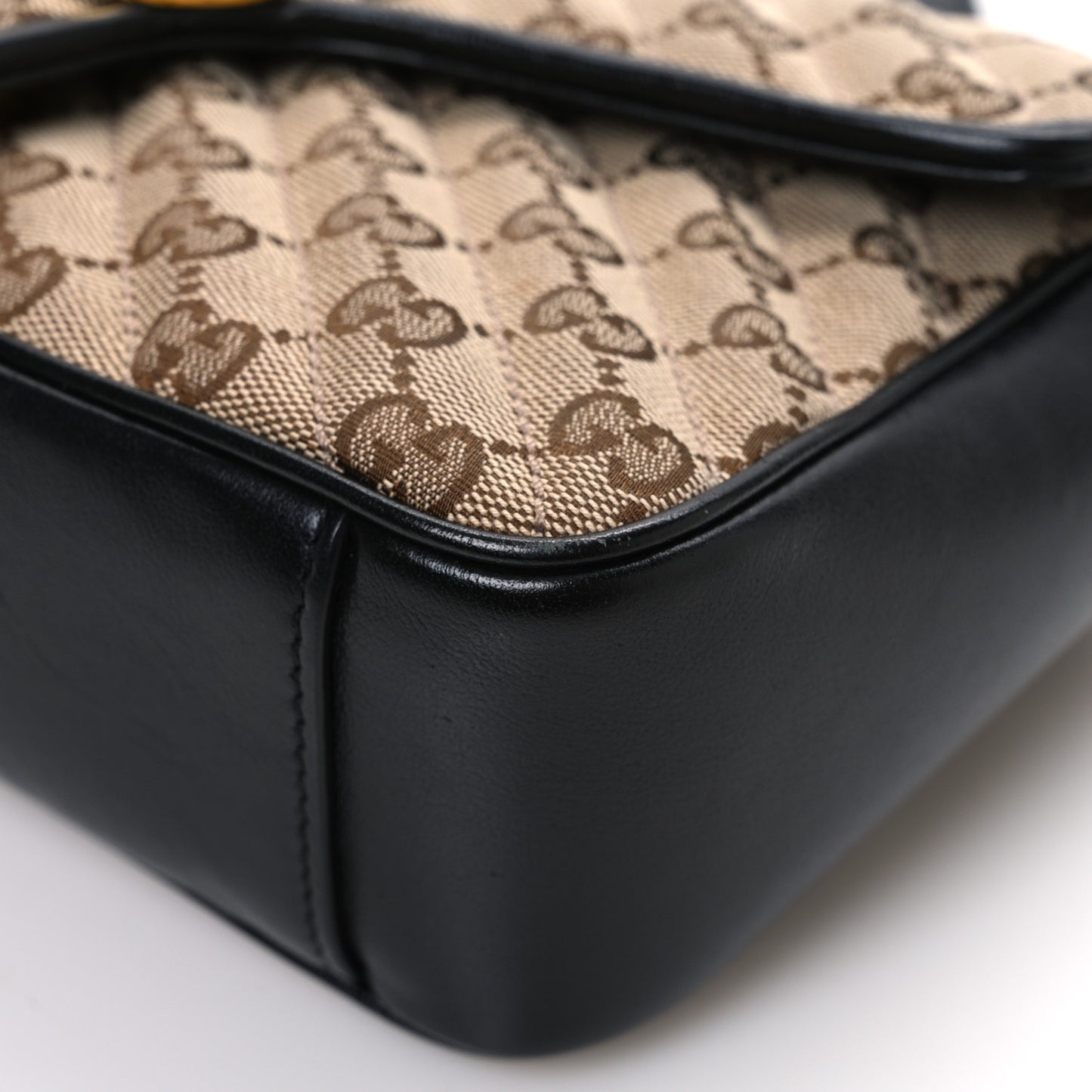 Monogram Matelasse Diagonal Small GG Marmont Shoulder Bag Beige Black