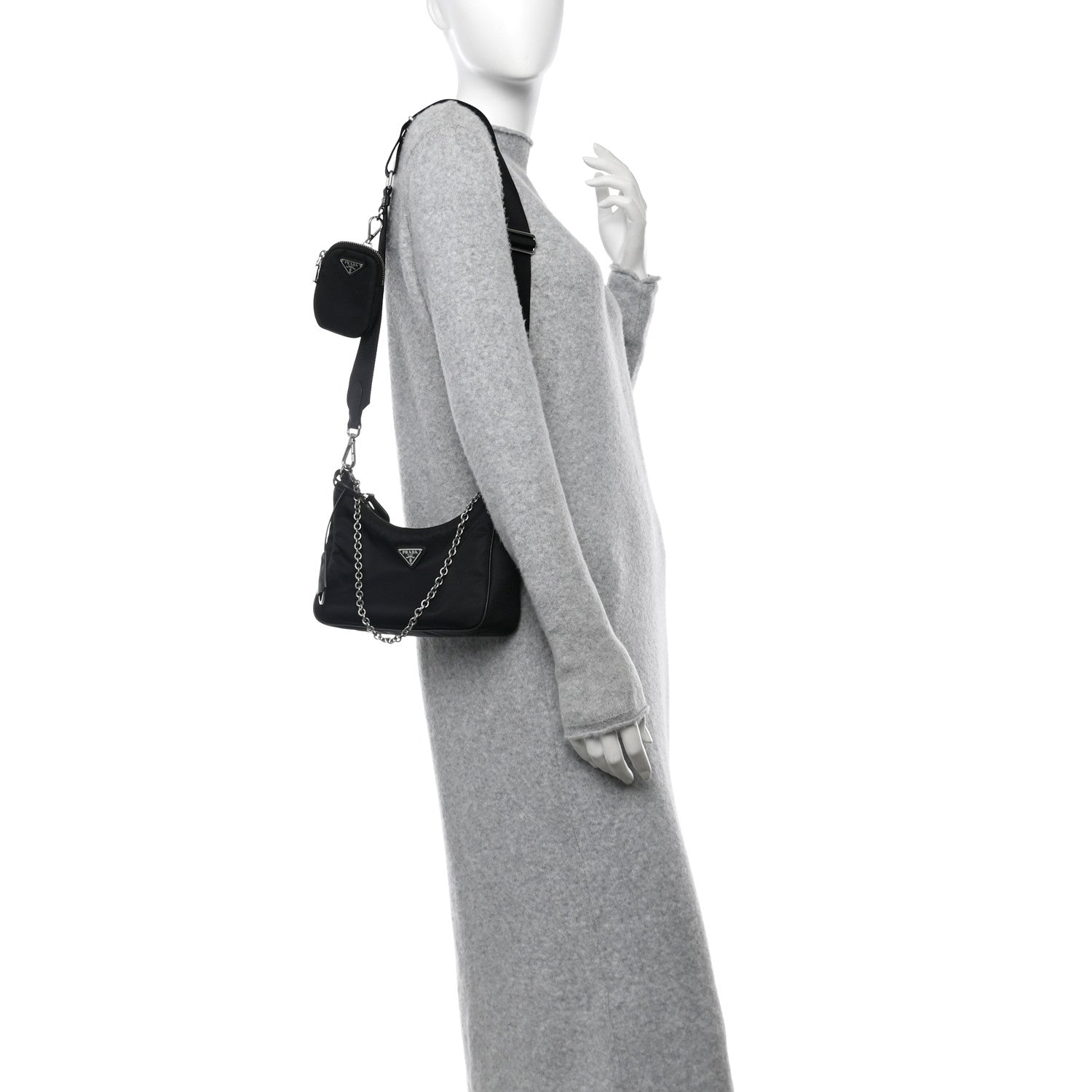 Prada Nylon Re-Edition 2005 Shoulder Bag Black 2 of 11
