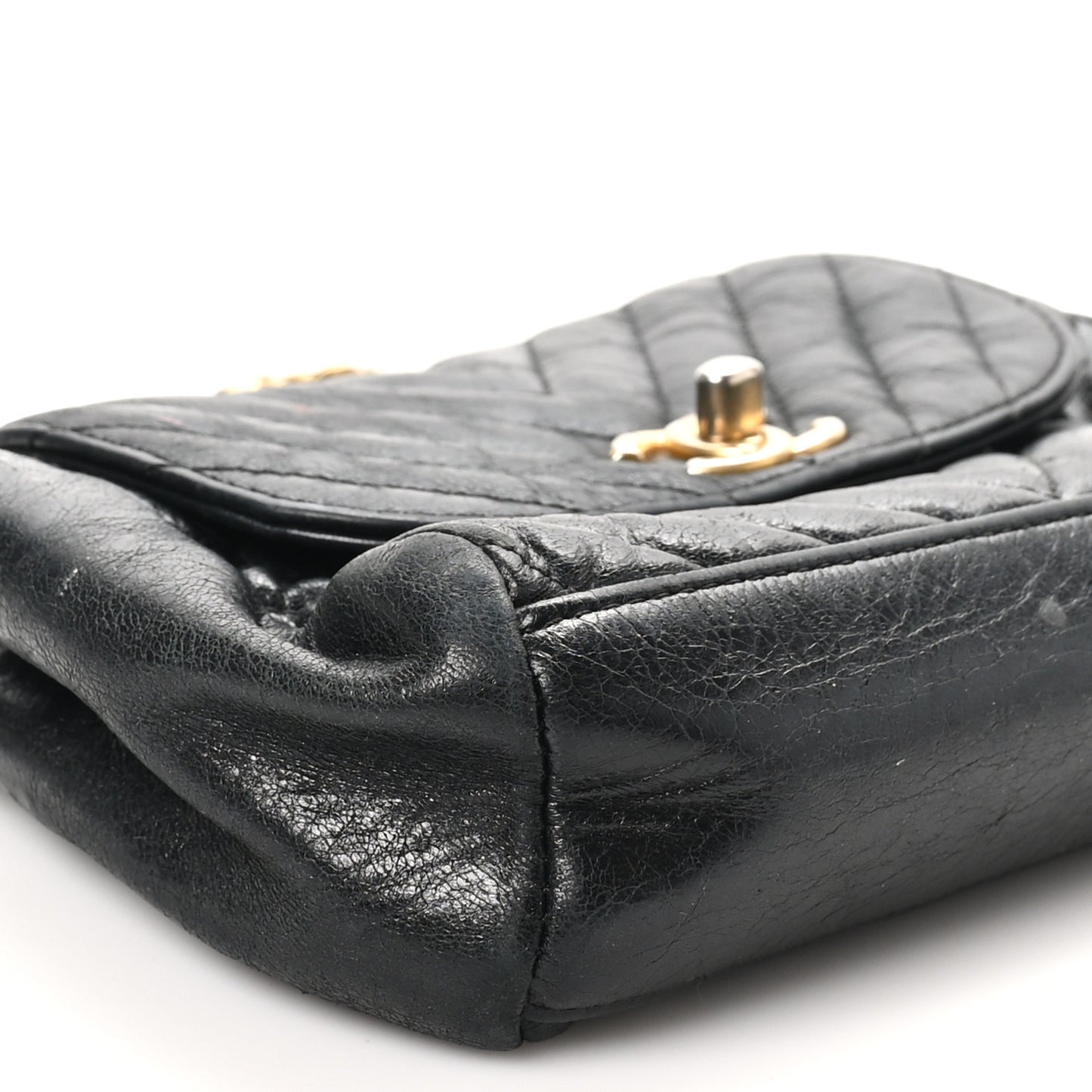 Glazed Calfskin Chevron Quilted Small Hampton Flap Black