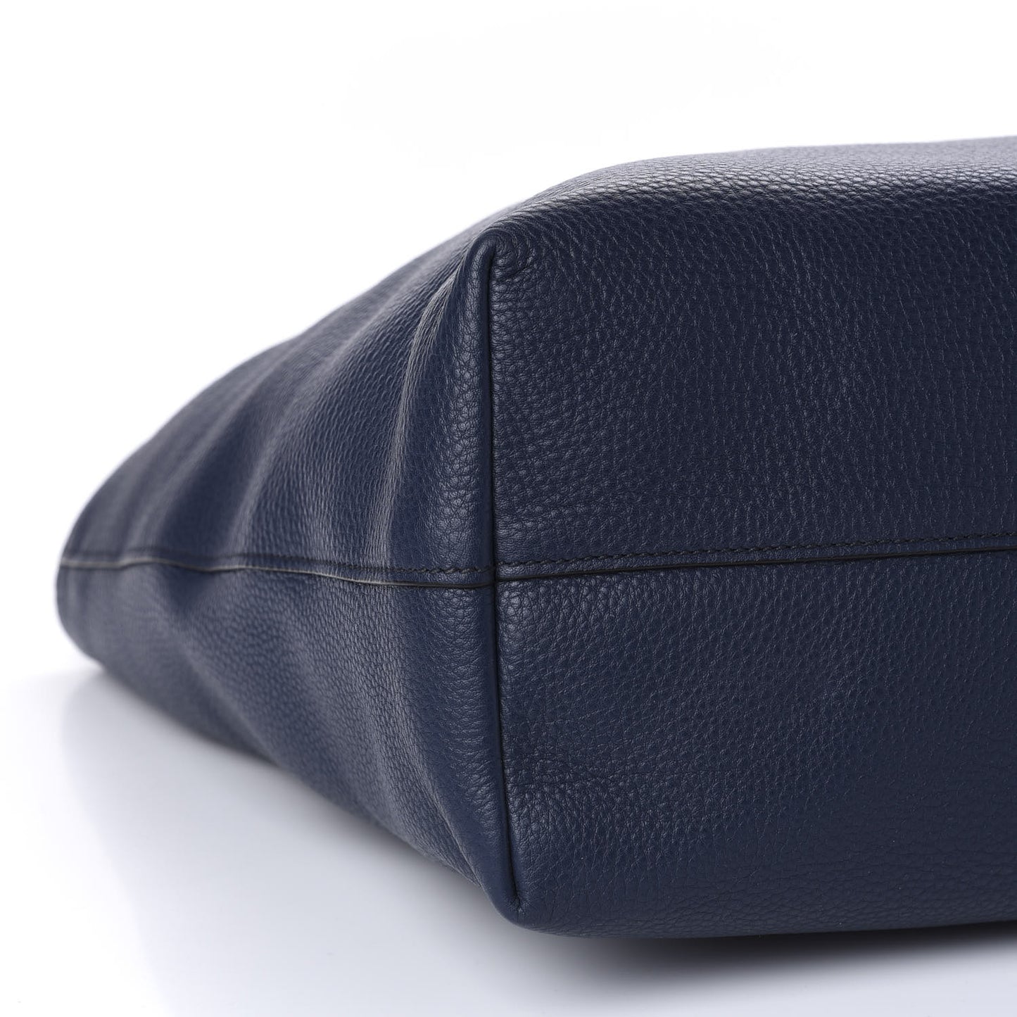 Vitello Daino Shopping Tote Baltico