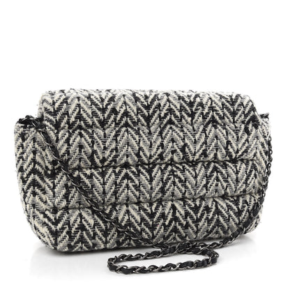 Chanel Tweed Puffy Horizontal Quilted Flap Black White 3 of 9