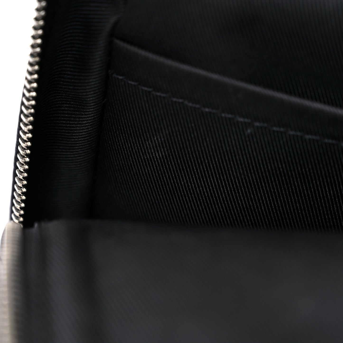 Damier Infini Avenue Sling Bag Onyx
