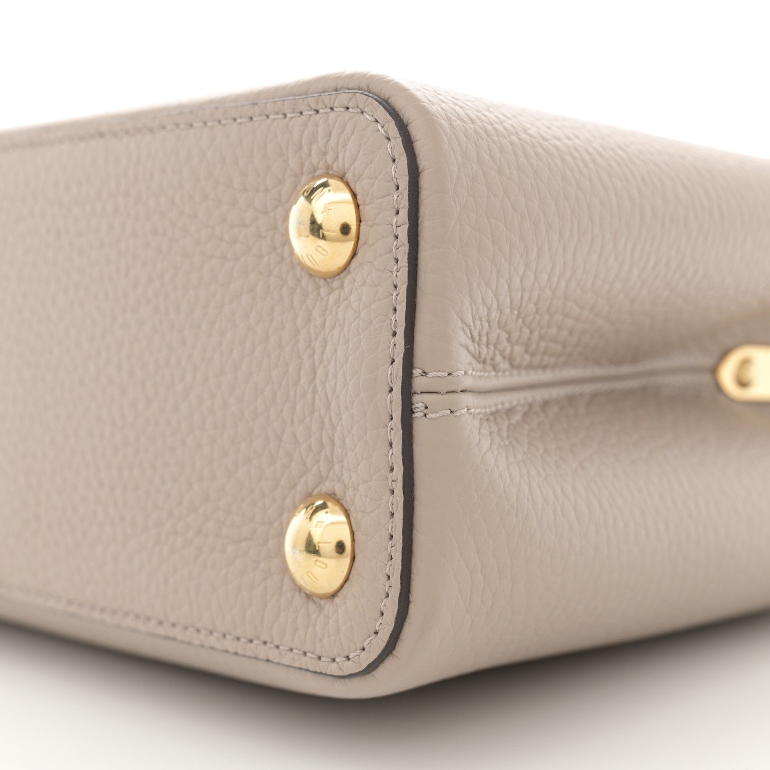 Louis Vuitton Taurillon Capucines BB Galet 10 of 11