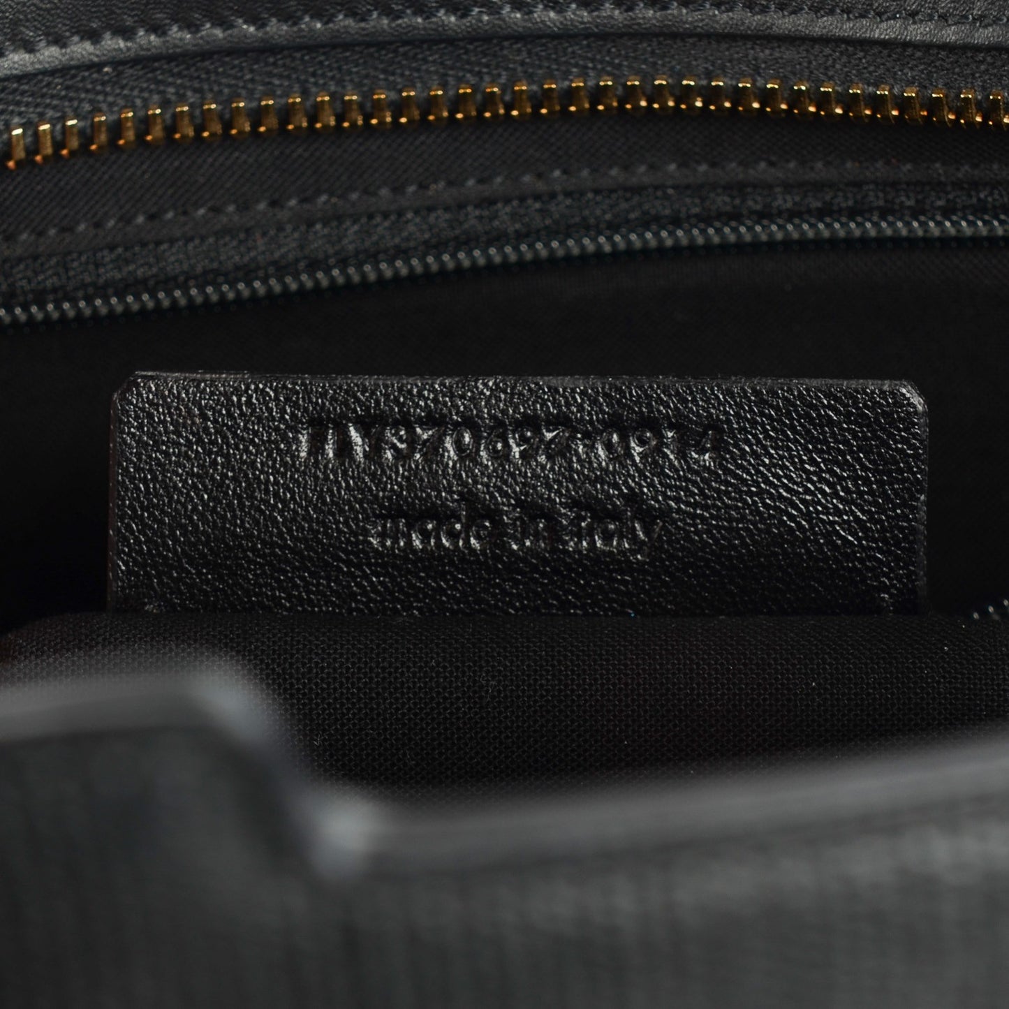 Textured Leather Classic Small Cabas Y Bag Black