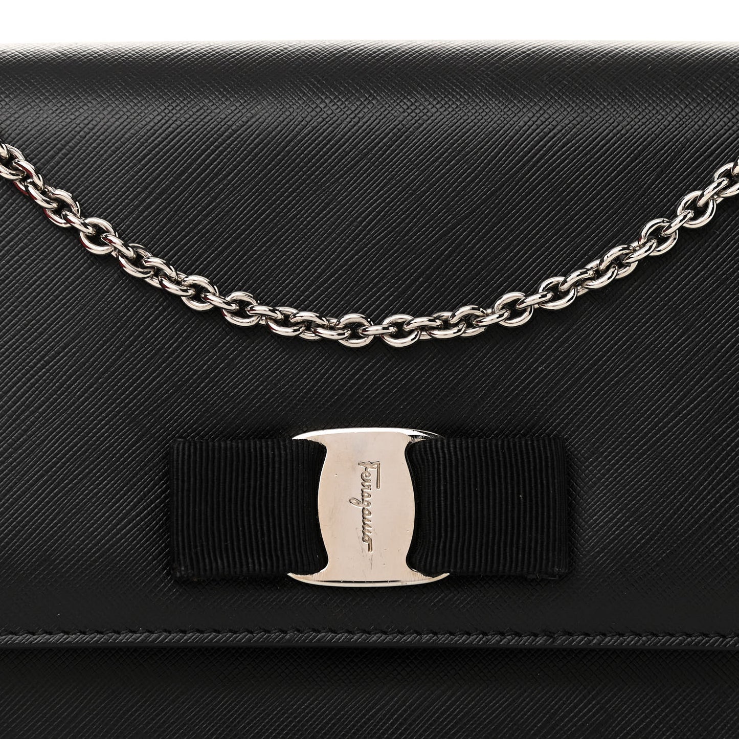 Pebbled Calfskin Vara Bow Chain Flap Crossbody Black