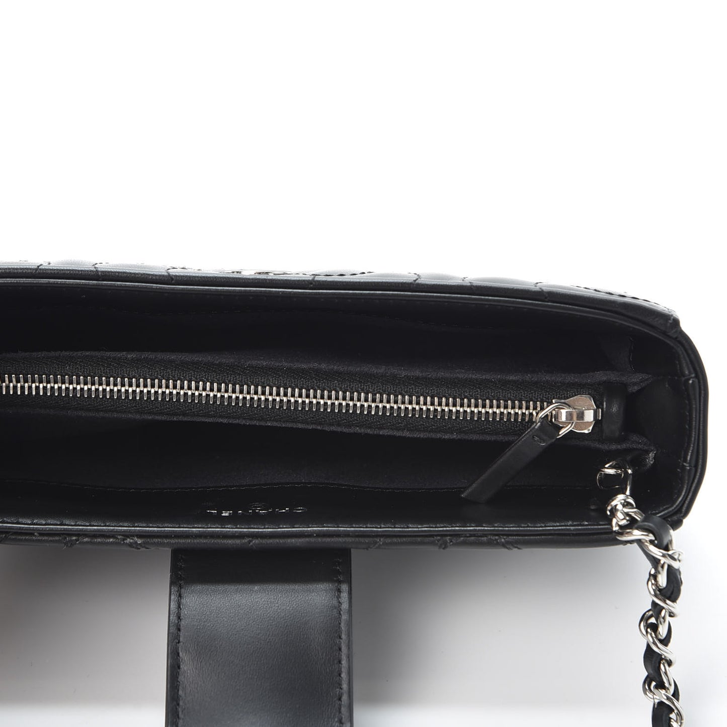 Lambskin Camellia Studded Clutch With Chain Black