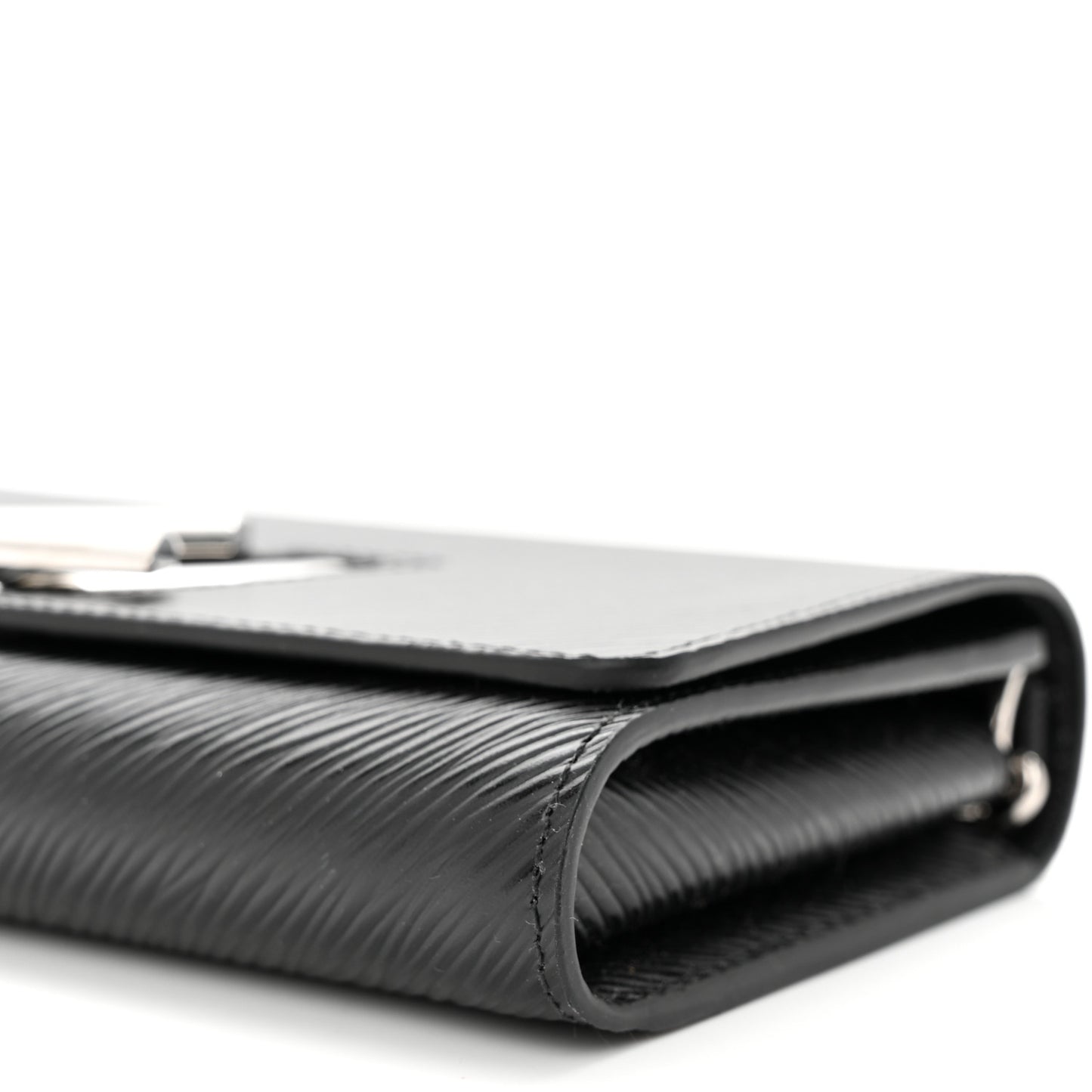 Epi Twist Chain Wallet Black