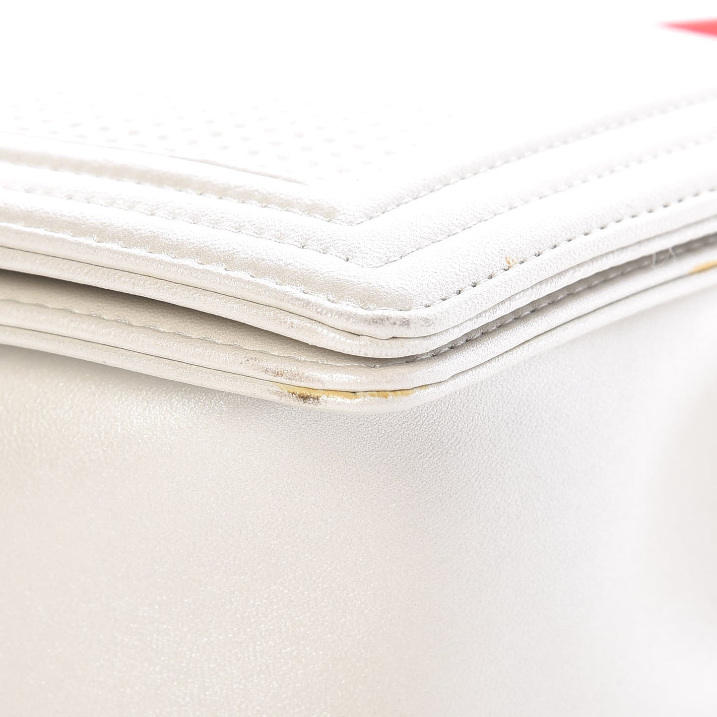 Lambskin Embossed New Medium Boy Cube Flap White