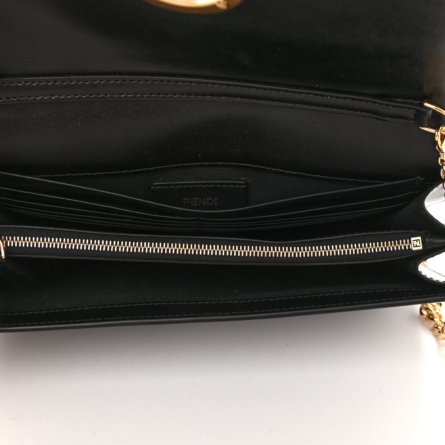 Vitello Liberty Lucido F is Fendi Wallet on Chain Black