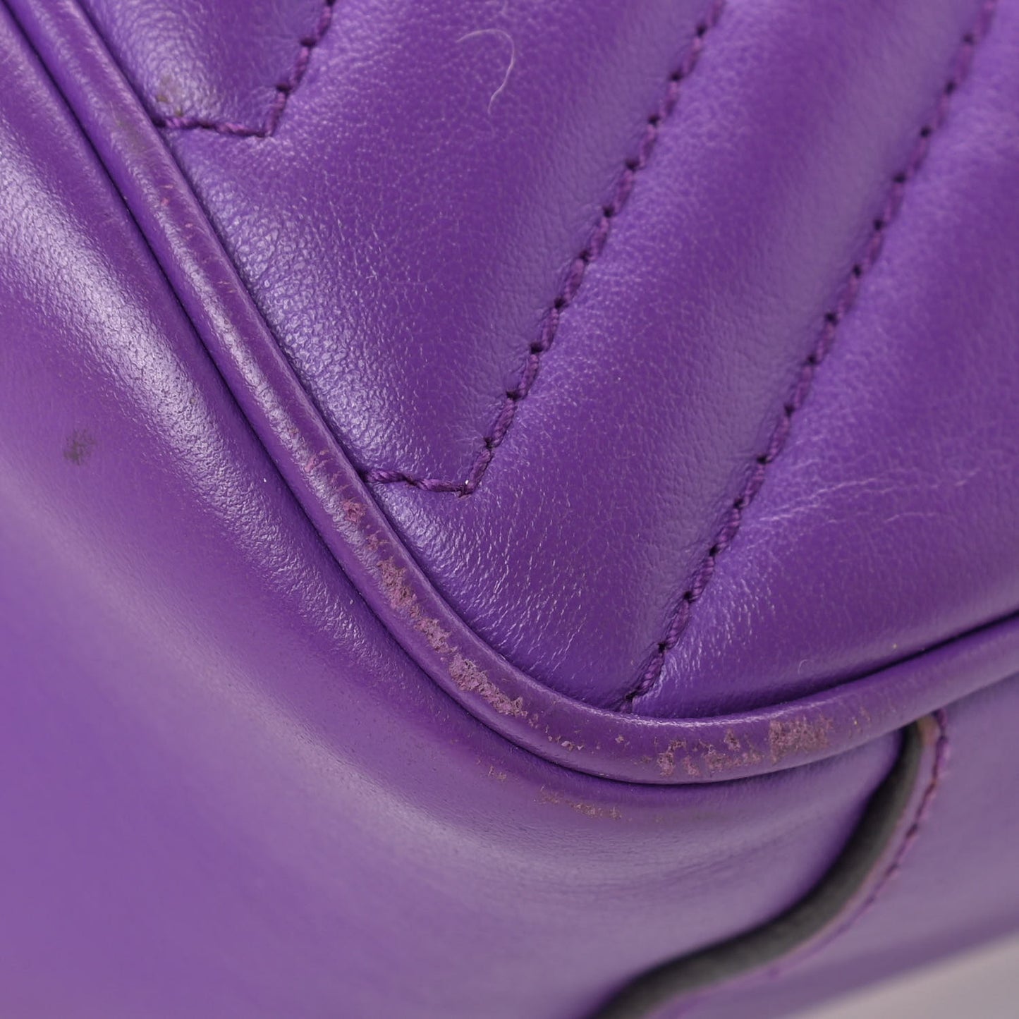 Calfskin Matelasse Small GG Marmont Shoulder Bag Shine Purple