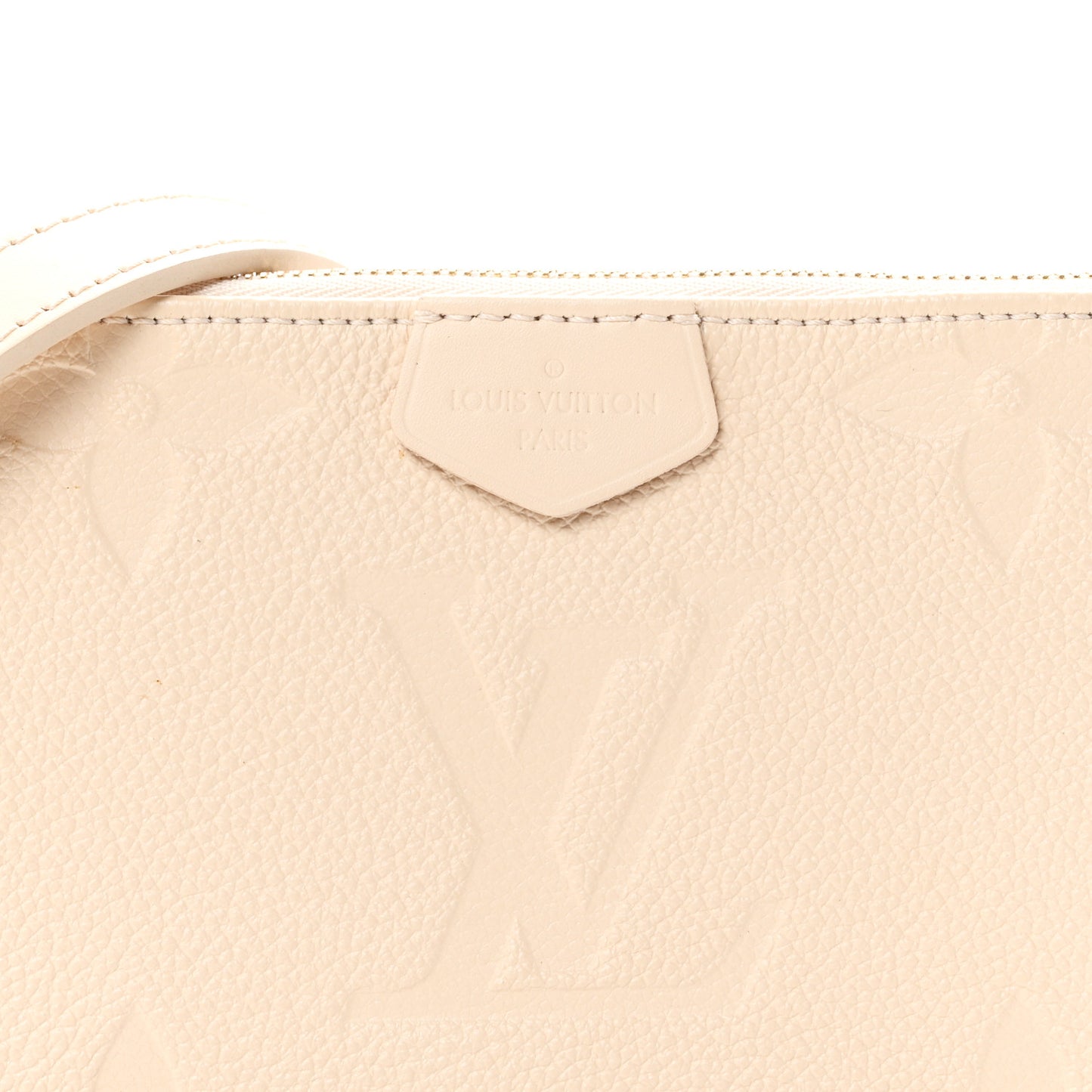 Empreinte Monogram Giant Multi Pochette Accessories Small Pochette Cream