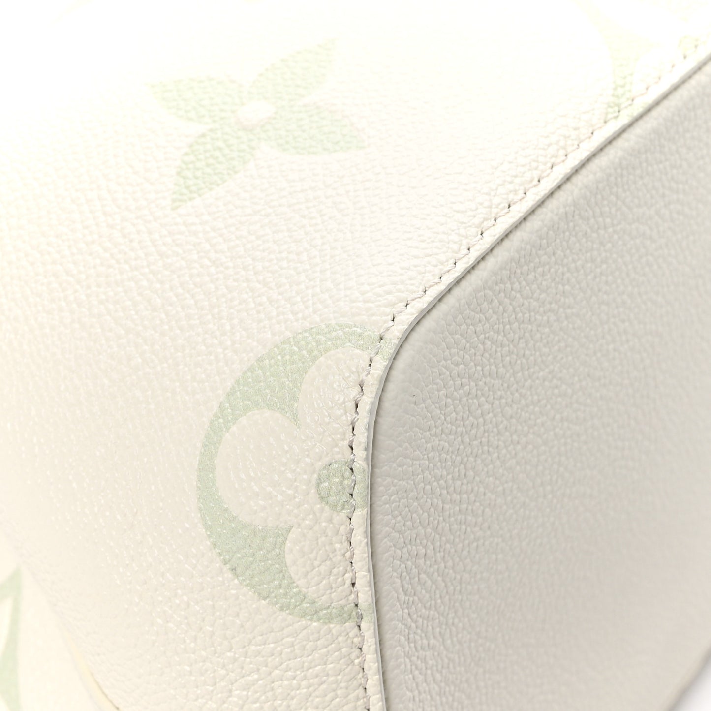 Empreinte Monogram Giant Neonoe BB Latte Matcha