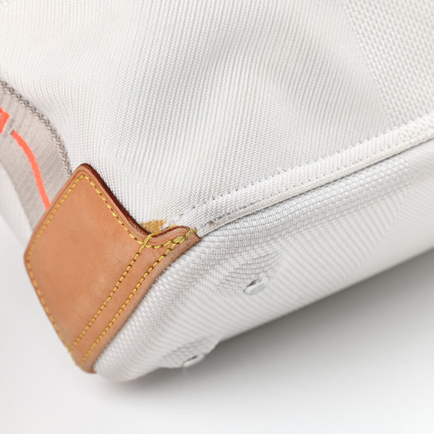 Louis Vuitton Damier Geant Americas Cup Volunteer Bag White 13 of 15