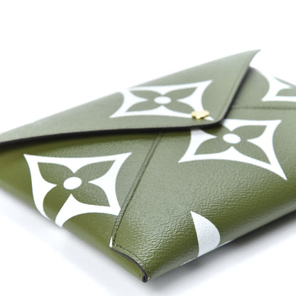 Louis Vuitton Monogram Giant Kirigami Pochette Set 7 of 10