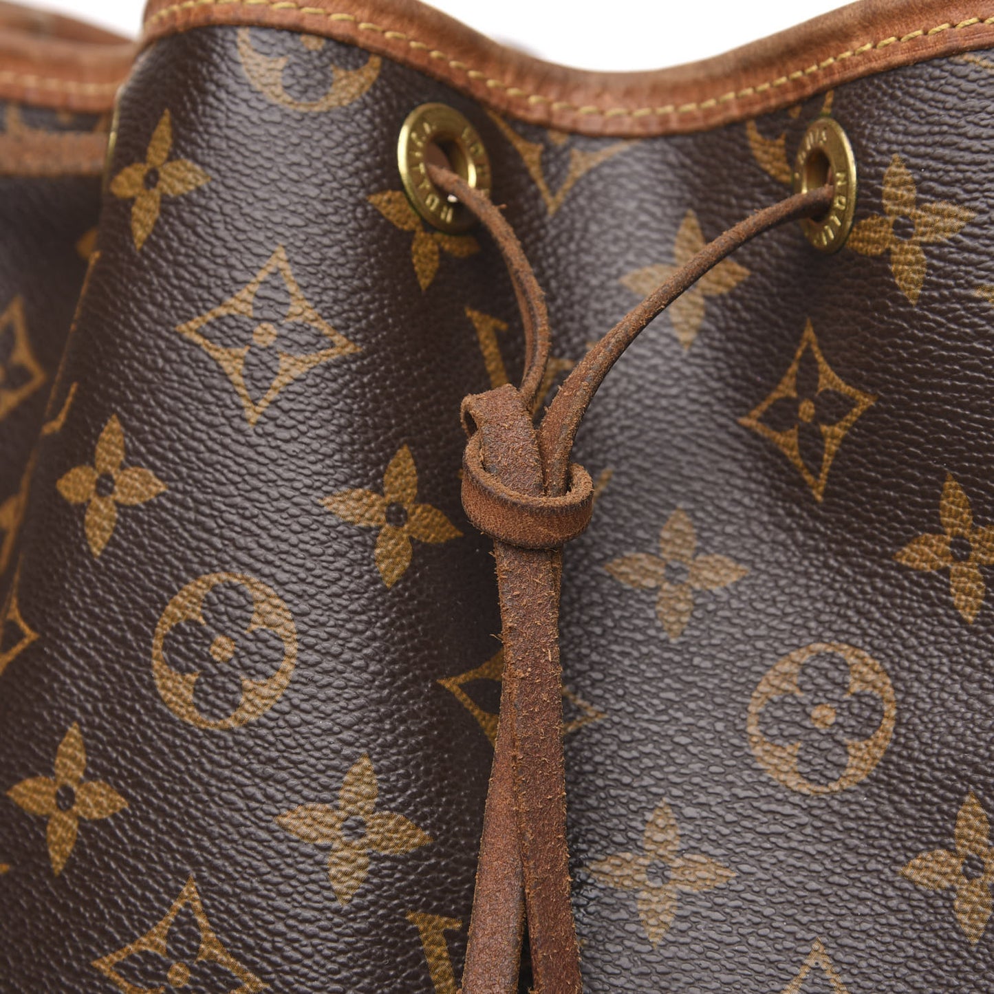 Monogram Noe