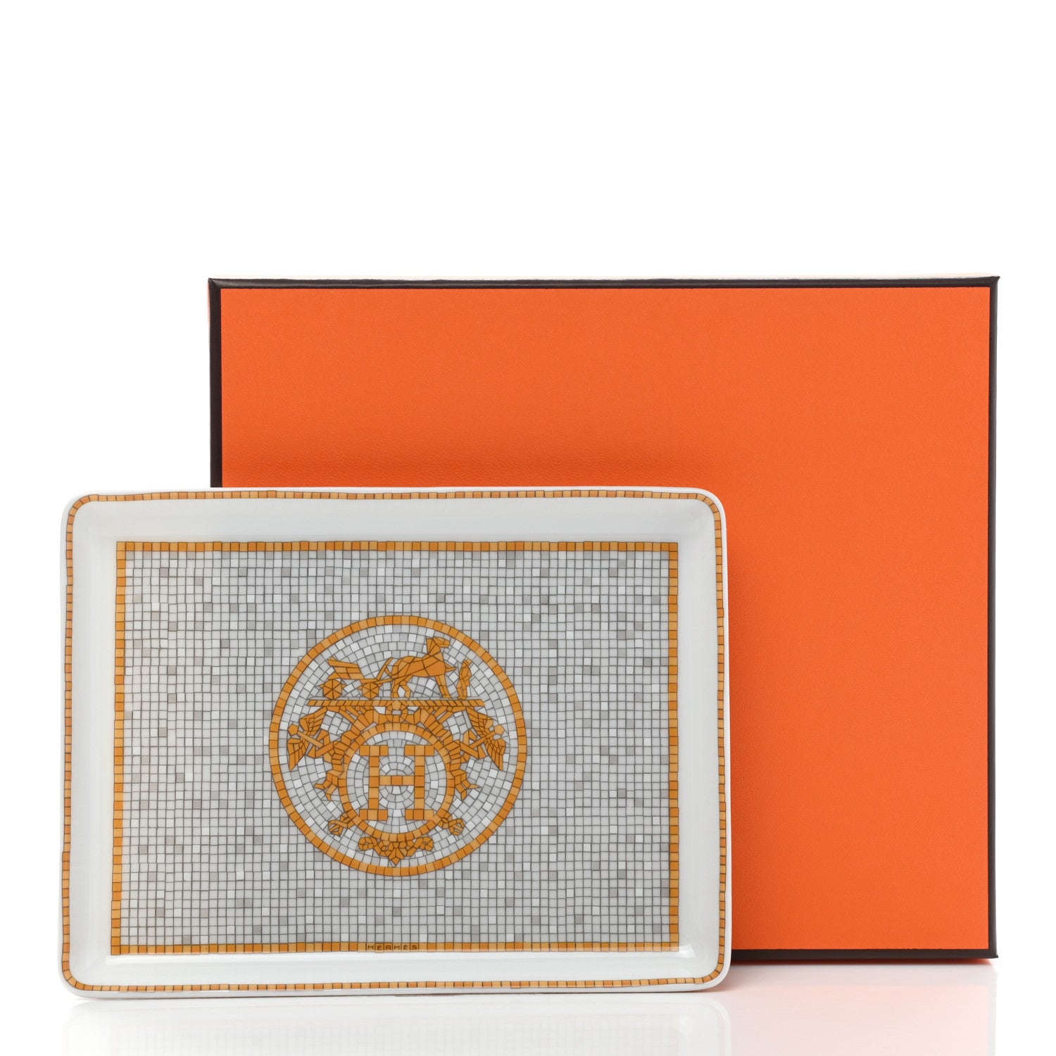 Hermes Porcelain Mosaique au 24 Gold Sushi Plate 7 of 7