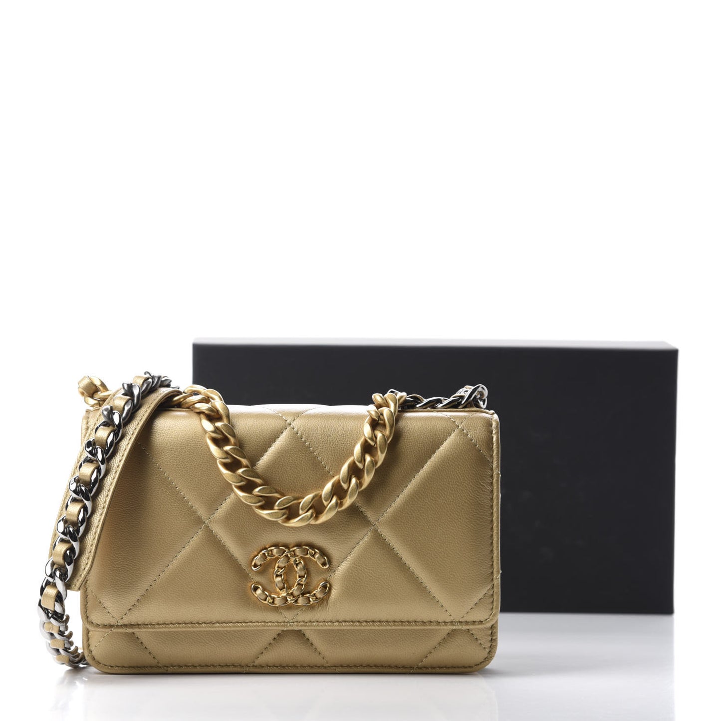 Metallic Goatskin Quilted 19 Wallet On Chain WOC Gold