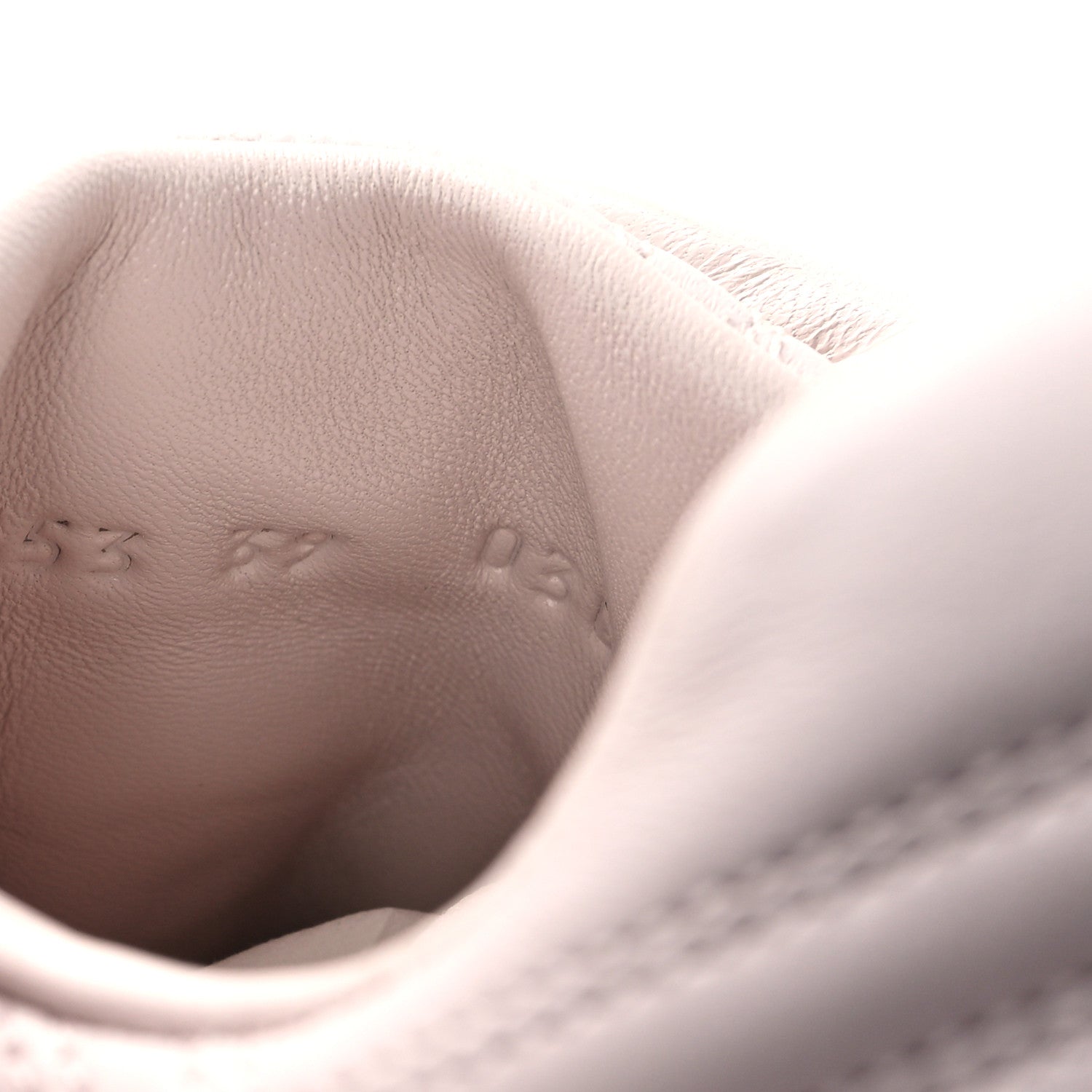 Gucci Calfskin Interlocking G Ripple Womens Platform Sneakers 39 Light Pink 9 of 10