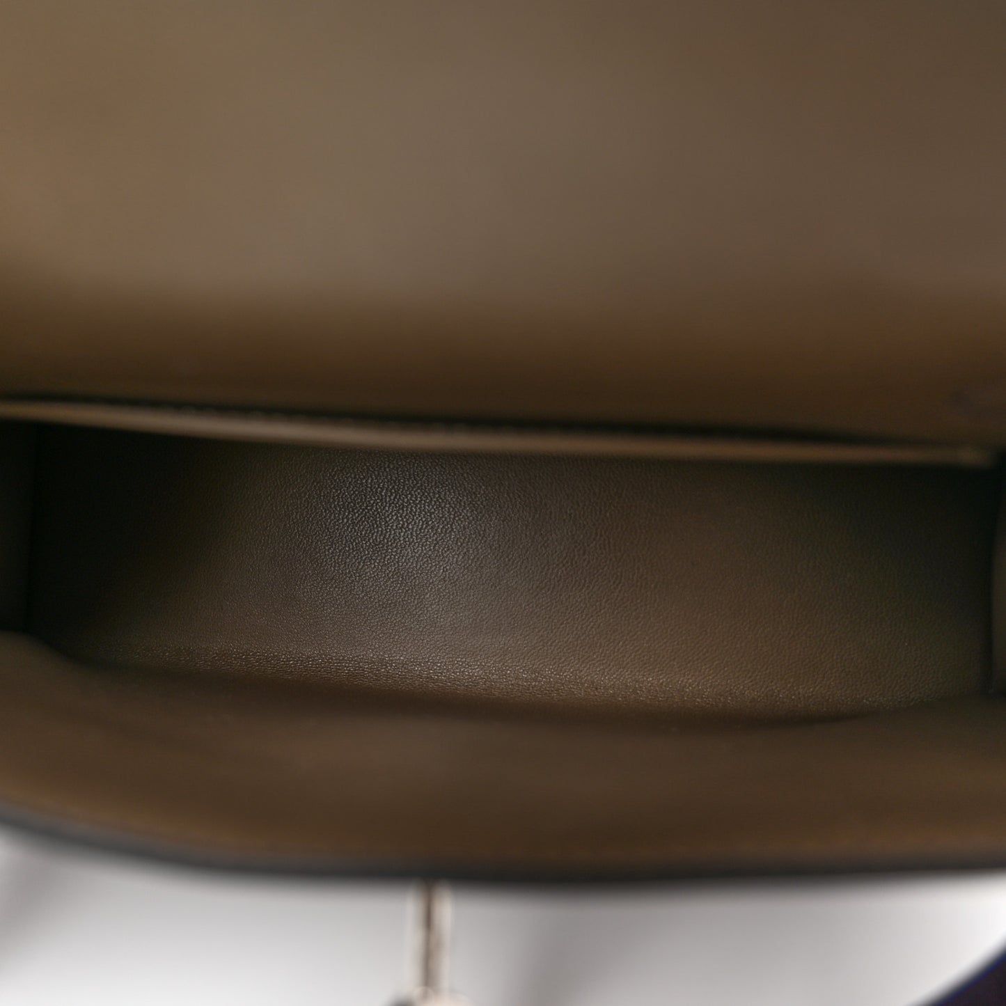 Chevre Mysore Verso Mini Kelly Sellier 20 Raisin Origan