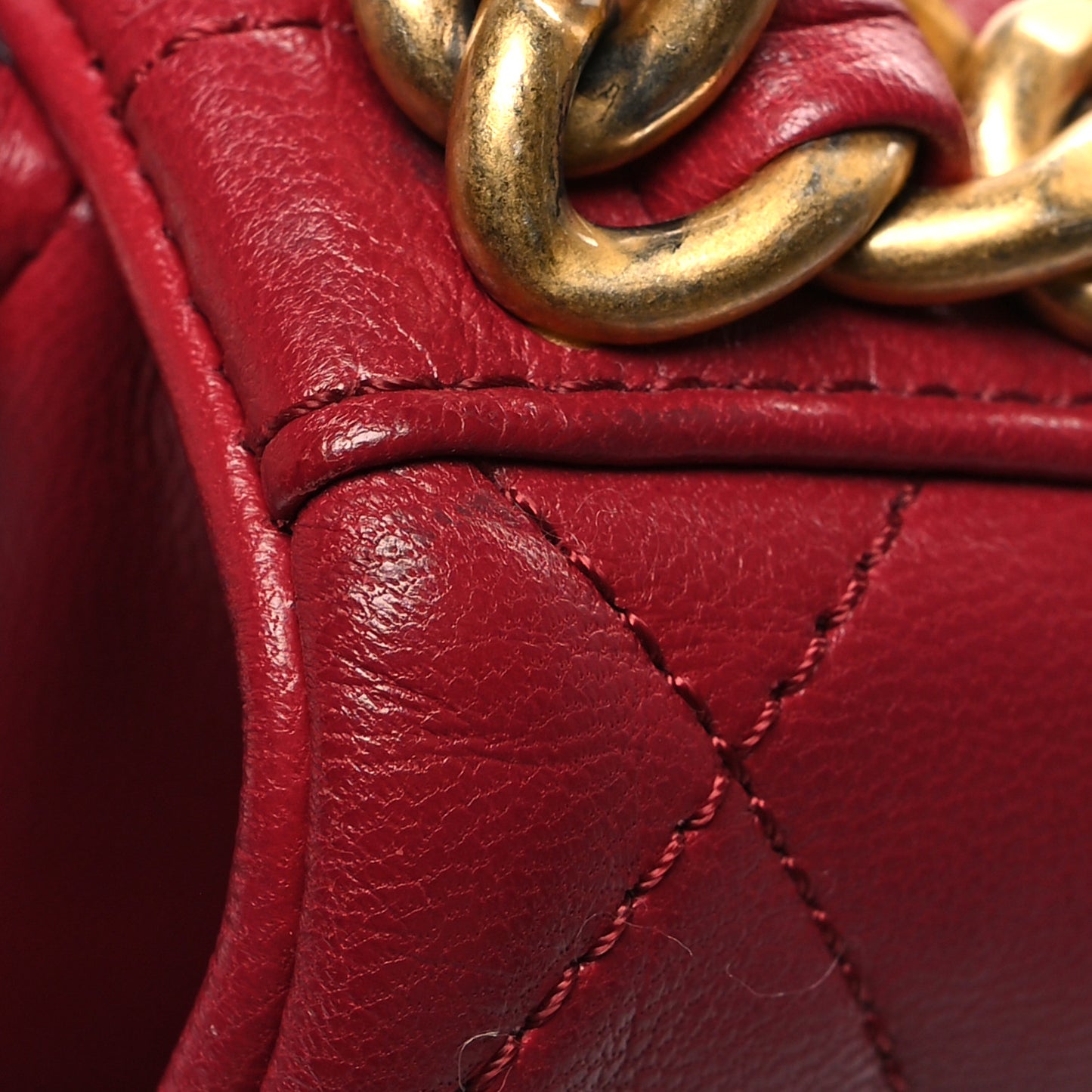 Goatskin Quilted Medium Chanel 19 Flap Red