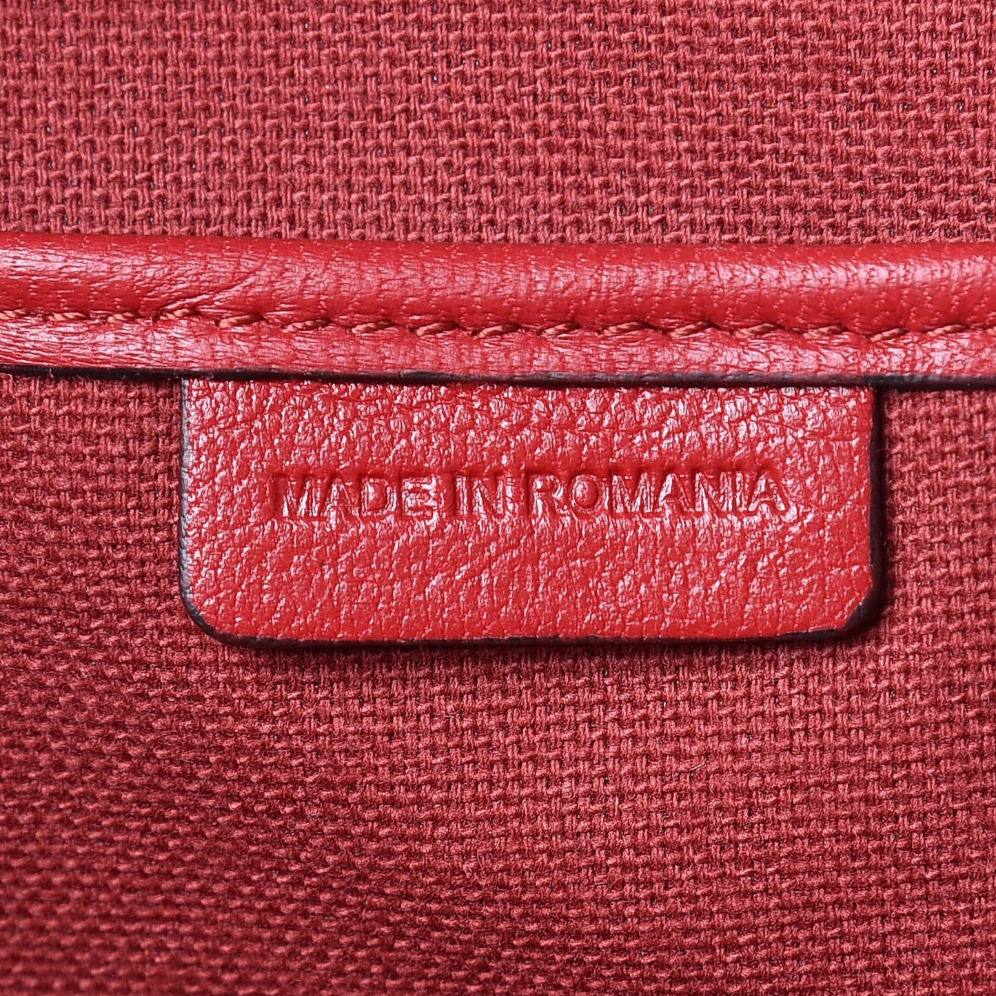 Calfskin Haymarket Check Small Canterbury Tote Red