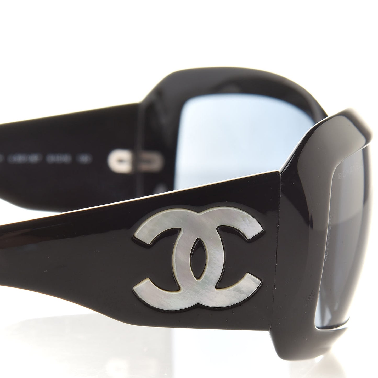 Mother of Pearl CC Sunglasses 5076-H Black