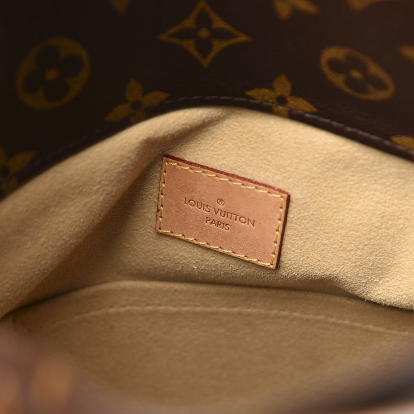 Monogram Artsy MM