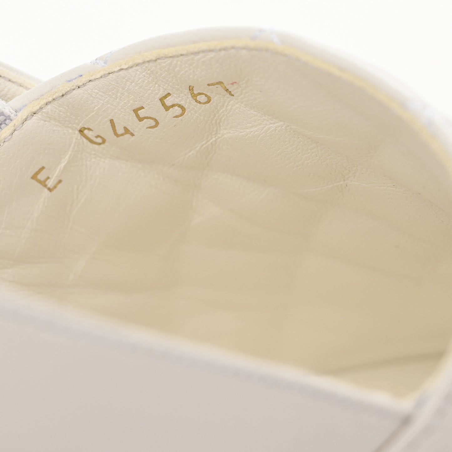 Lambskin Quilted Peep Toe Wedge Sandals 38 White