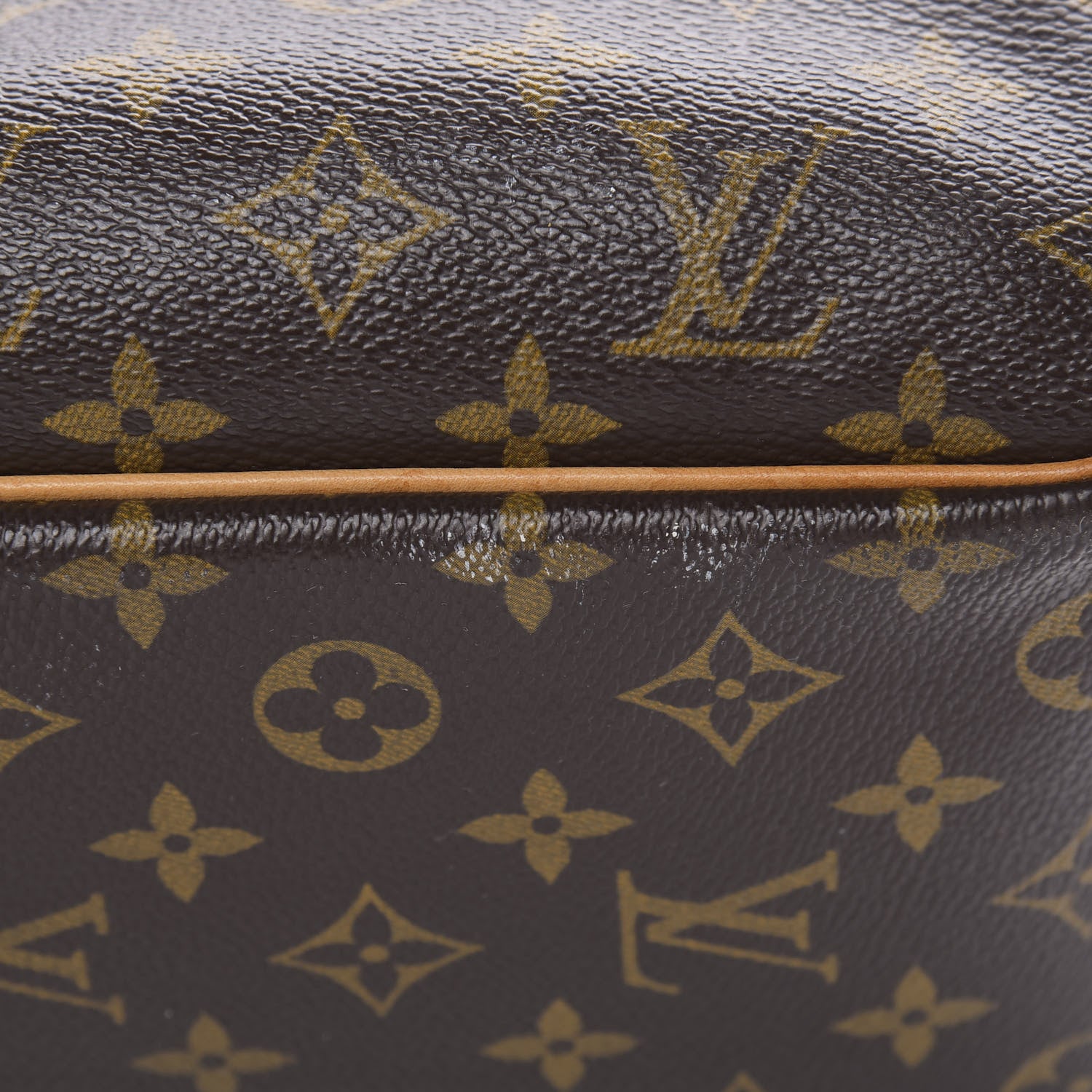 Louis Vuitton Monogram Deauville 21 of 23