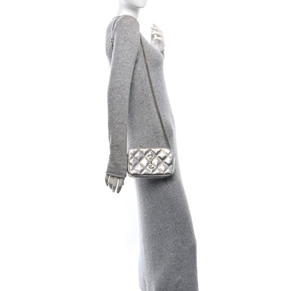 Saint Laurent Metallic Lambskin Quilted Mini Becky Double Zip Bag Argento 2 of 10