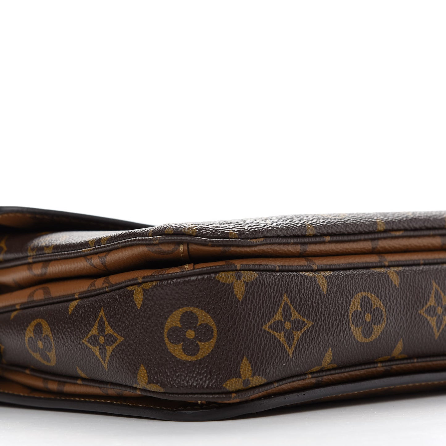 Reverse Monogram Pochette Metis